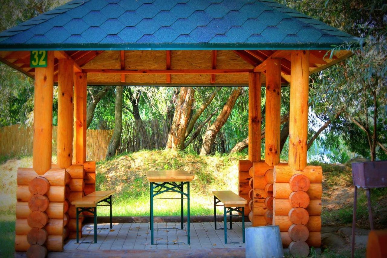 Holiday Park Dunay Kyslytsya エクステリア 写真