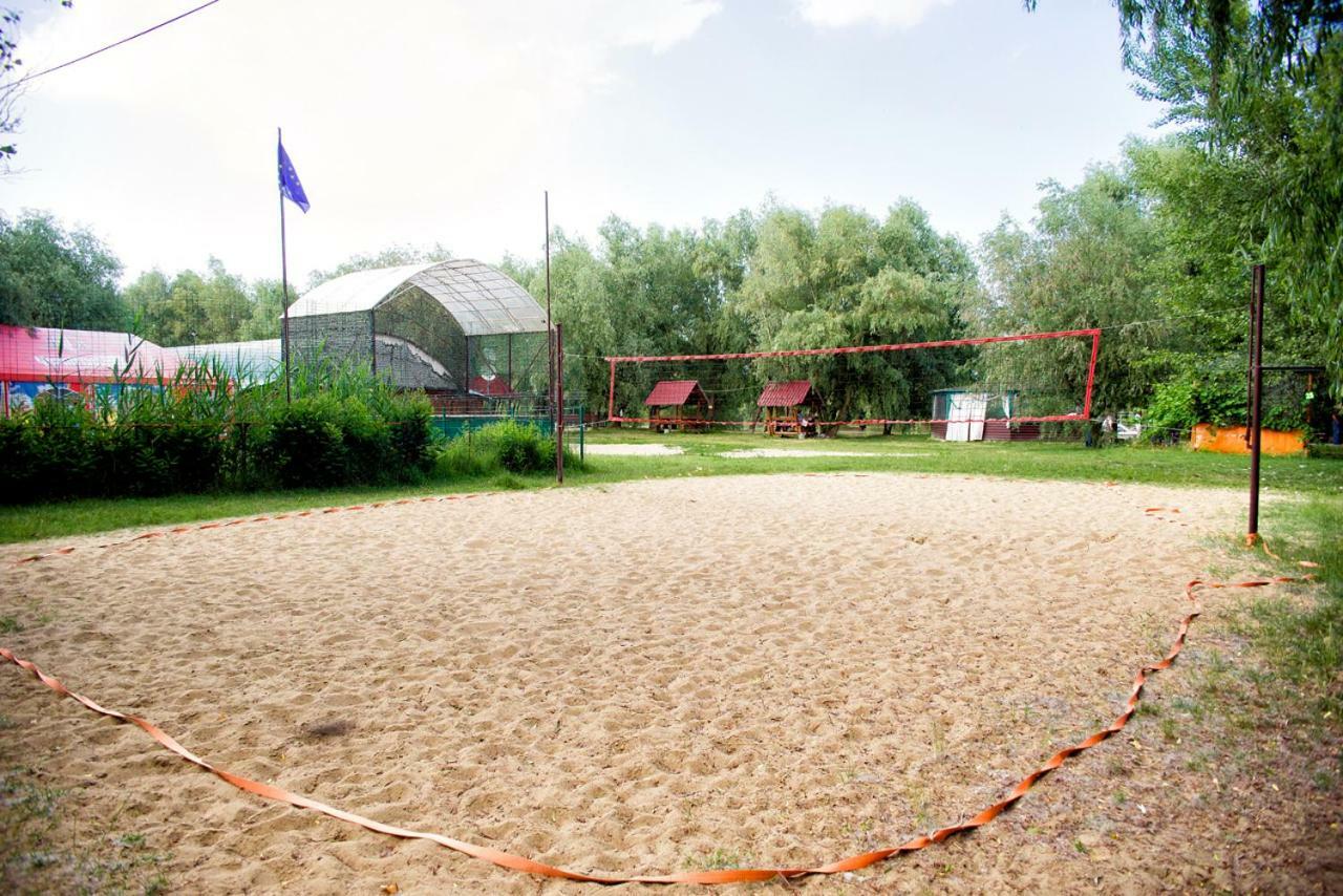 Holiday Park Dunay Kyslytsya エクステリア 写真
