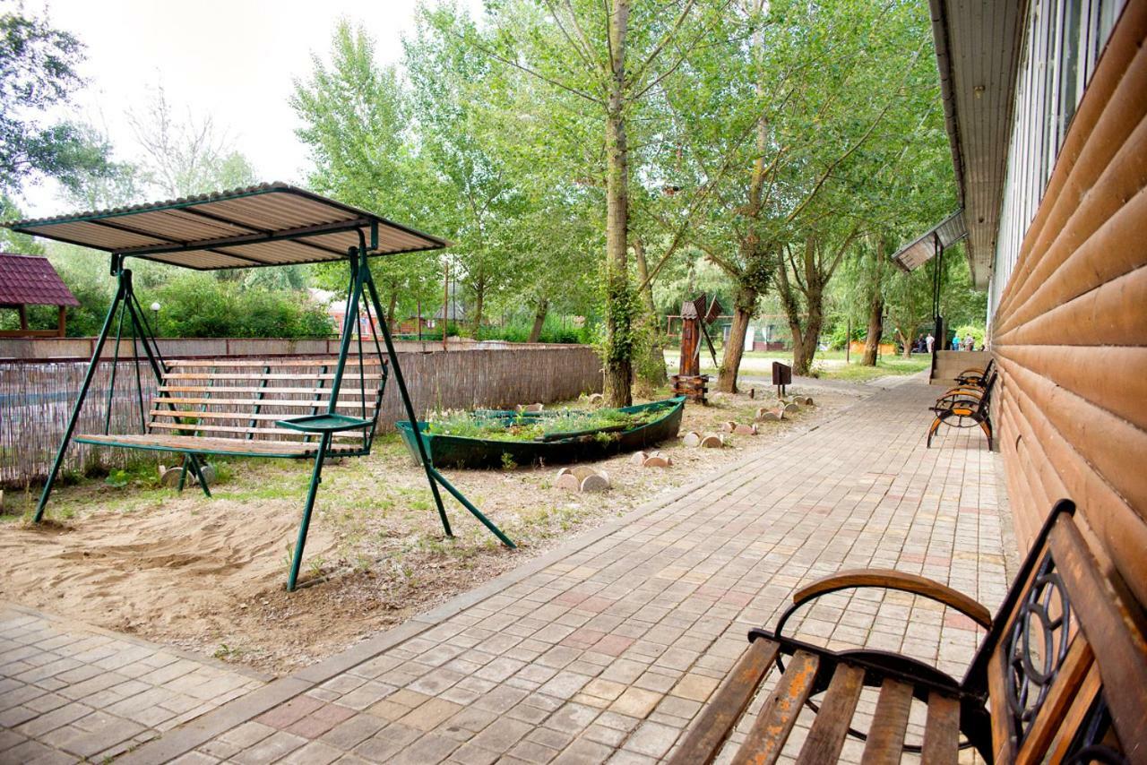 Holiday Park Dunay Kyslytsya エクステリア 写真