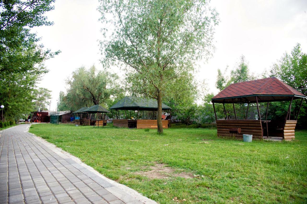 Holiday Park Dunay Kyslytsya エクステリア 写真