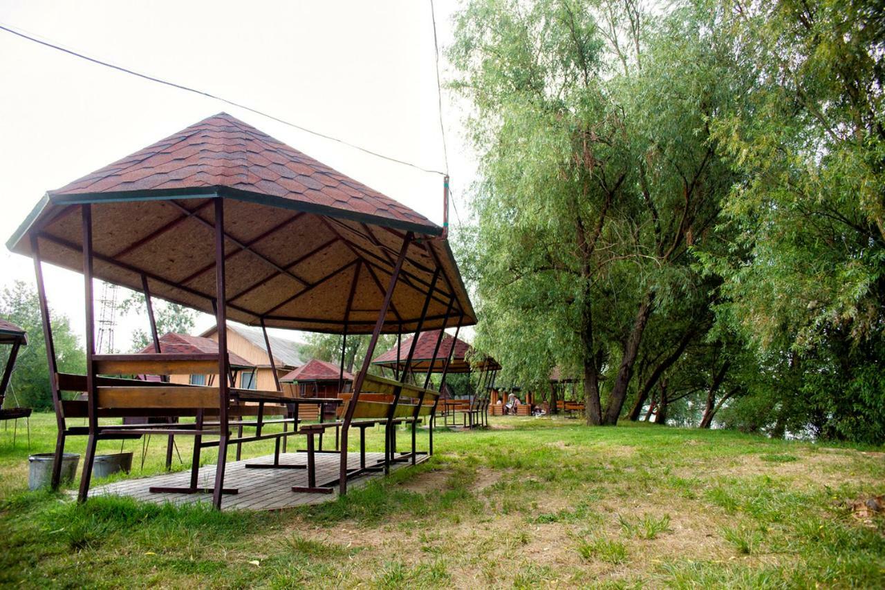Holiday Park Dunay Kyslytsya エクステリア 写真
